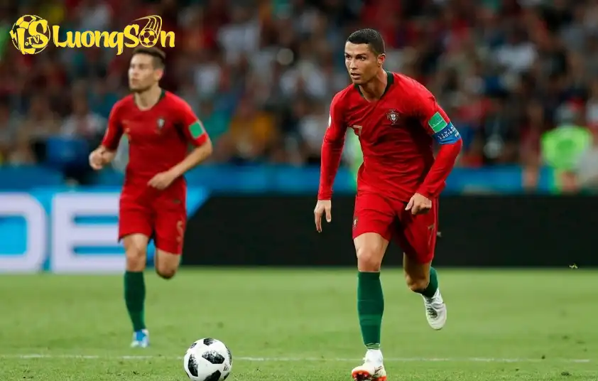 Ronaldo hướng tới mục tiêu có được 1000 bàn thắng. Ảnh: Getty