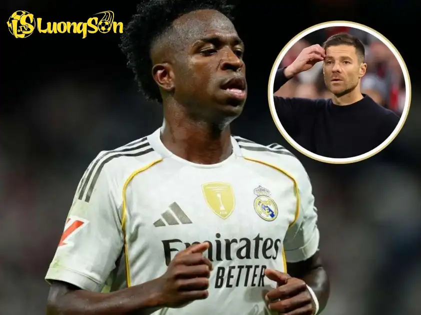 Tương lai của Vinicius tại Real Madrid đang trở nên bất định khi anh công khai mâu thuẫn với HLV Xabi Alonso.