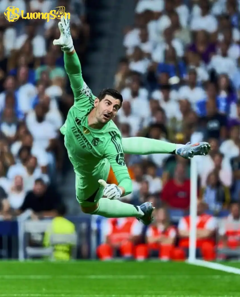 Courtois được chẩn đoán viêm đường tiêu hóa
