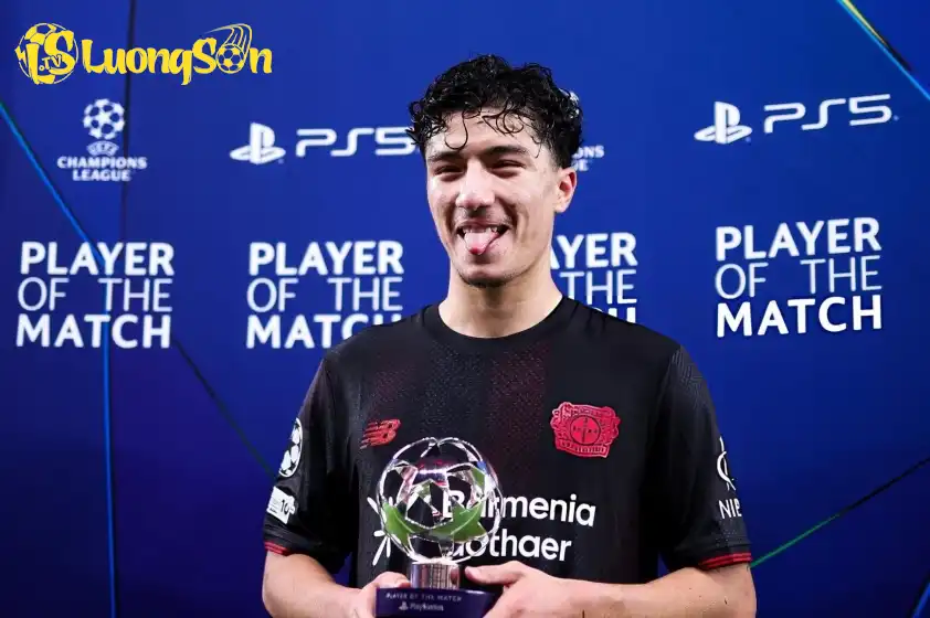 Ibrahim Maza liên tục nhận các giải thưởng cầu thủ xuất sắc nhất trận